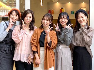 「子育ての合間に働きたかった」
「家から近いから」
「ゆくゆくは正社員に…」など応募理由は人それぞれ♪