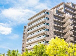 予定により週0日も可能！
週1日以上の制限はありません◎
「今月多めに入りたい」「この期間は週0で」
など他の予定との両立OK♪