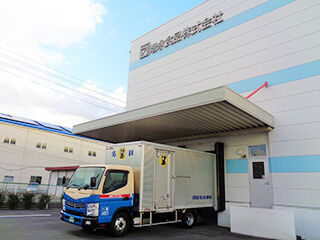 ドライ製品(いわしせんべいなど)・ロール製品・焼き物製品など…
取り扱うものは、出荷状況やシーズンによって変わります◎