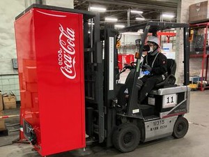 経験の有無を問わず、
誰もが活躍できる環境を整えています。
新しい一歩をシンクランで踏み出しませんか？