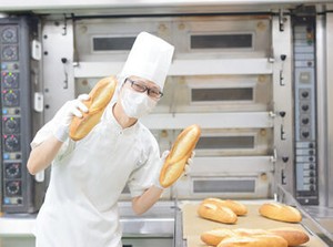 焼きたての「ふわっ」とした香りがたまらない…★*
こだわりのパンがた～くさん♪
社割でお得にパンを買えちゃう特典付き!!