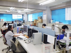 創業100年周年を迎えた安定企業！
待遇も充実で安心して働けます◎
ブランクがある方なども大歓迎♪