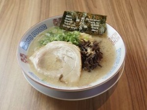 ＼博多ラーメン山下商店／
リニューアルしたキレイな店舗で働ける♪
人気店で新メンバー募集中！
【体験勤務もOK！】