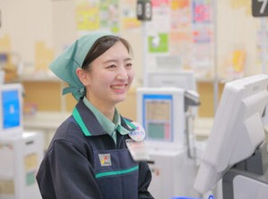 午前だけ／昼まで／夕方からなど…
部門ごとに選べるシフトを豊富にご用意♪
ライフスタイル優先で無理なく働けます◎
