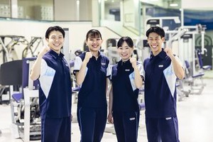 ／ 学生・フリーター歓迎! ＼
<未経験の方も歓迎★>
1日3ｈ～気軽にはじめましょう◎
夕方時間帯のみでも大歓迎♪