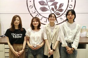 生活雑貨やインテリアが好きな方にピッタリ！
先輩スタッフが丁寧に指導しますので、未経験でも安心して始められます◎