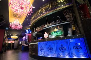 みんなが"JOYJOY"を選ぶ理由★
＊充実した手当がいっぱい
＊社割で最大半額で遊べる
プライベートも充実できる待遇たっぷり◎