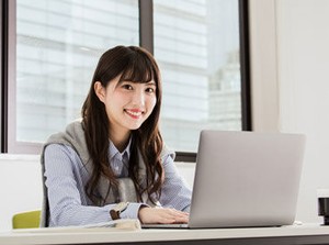 ≪応募後の流れ≫届いたメール内のURLから希望シフトなどを入力⇒選考開始♪登録は3分程度で終了◎
※画像はお仕事イメージ
