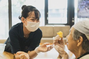 *○家庭や趣味との両立もラクラク〇*
働き方の自由度が”高いです！
家庭や趣味の時間に合わせて無理なく勤務できます★