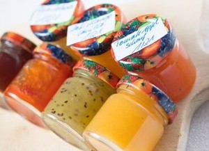 ﾟ*｡☆ NEWスタッフ募集 ☆。*ﾟ
幅広い年代が活躍中！
時給1500円×週払い制度あり♪
20代～40代STAFF活躍中☆彡