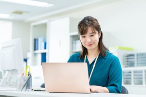 『子どもが進級したし、そろそろ働こうかな…』
『家から近くて高時給で働きたいな…』
などなど応募理由は何でもOK！