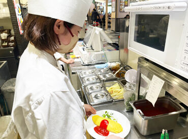 お店自慢の料理が身に付く!?
働くうちに、料理レベルもUPします☆彡
お店の味をご家庭や友人にも振舞えます！