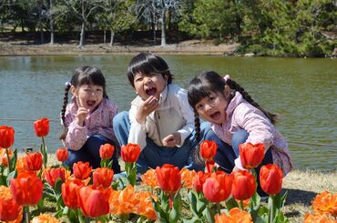 ＜子ども達と楽しく過ごそう！＞
一緒に遊んだり、運動したり♪
楽しいイベントの運営企画にも携われる★