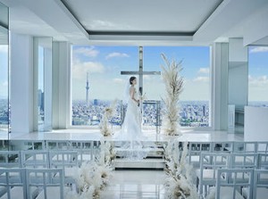 「ありがとう」や「さっきの対応よかったよ！」etc.
チームワークの良さがジマン。だから、忙しい時でも楽しく働けるんです♪
