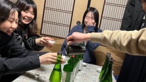 ▼飲食店未経験スタート多数
⇒大学生になってからの初バイトです！
って方がめっちゃ多い◎むしろ、そんな方に沢山来て欲しい♪