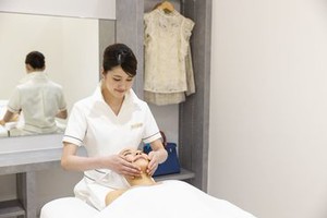 未経験OK！アジアンエステで健康と美容の技術が身に付く◎
