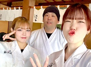 アグリ篠ノ井の敷地内のお店です★
お仕事ついでにお買い物もできちゃう便利な立地◎
車通勤もOKです！