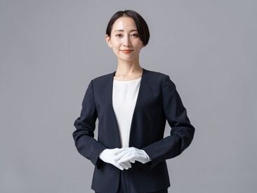 未経験さん大歓迎！
60代のシニアさんなど、
幅広い年代のスタッフが活躍している職場です◎
