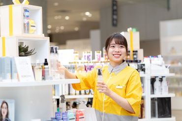 店舗スタッフで派遣登録のイメージがないかもですが、派遣スタッフで勤務することで時給も高く、しっかり稼ぐことができます！