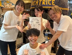 ナポリに古くから伝わる
伝統技術を使った本格ピザの人気店！
お店の雰囲気も明るく働きやすい♪