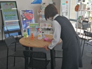 文字入力ができればOKです♪
来店したお客様対応がメインなので、
今までの経験や前職などは問いません◎