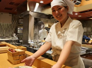 カウンターのみの讃岐うどん店。配膳もほとんどなく、未経験でも始めやすいお店です