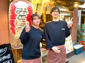 まずはお試しで短期から◎
学生さんや20代の方が活躍中！
毎日楽しくワイワイ働いてます♪
嬉しいまかない無料★