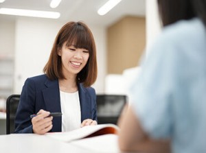 ＼大歓迎♪／
学校とバイト、どちらも充実・両立させたい学生さん★
手厚いサポート体制で初めての方も安心して働ける環境◎