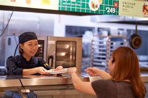 チームワークを大切に、柔軟な対応を心がけている職場です！
役職や年齢関係なく、ニックネームで呼び合う文化◎