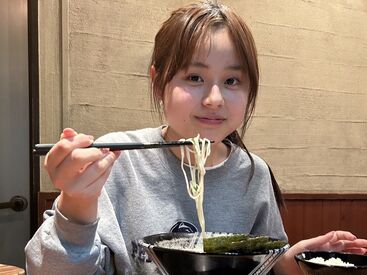 ＼まかない目当てでもOK★／
広すぎない店内で安心♪
あの！一双のラーメンが
まかないで食べられる！！！