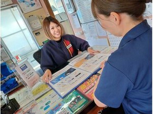 《未経験スタートも大歓迎！》
整備車両の引き取りや納車業務など♪
慣れるまではサポートするのでご安心下さい◎