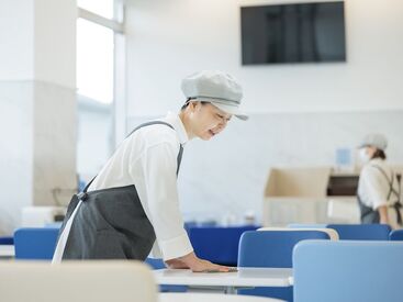 早起きが得意な方、早起きの習慣をつけたい方など、
応募のキッカケは何でもOK！
どなたでも安心して働けるようサポートします◎