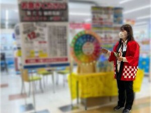 ＼学生さん必見！／
土日祝のみの勤務だから学校のない休日に
ガッツリお小遣い稼ぎができる♪