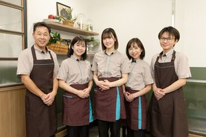 まずは簡単なことから慣れていきましょう♪わからないことはスグに聞ける環境です◎