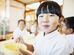あなたの作るメニューが、お客様の毎日の食生活を彩ります♪「ありがとう」の声がやりがいに◎