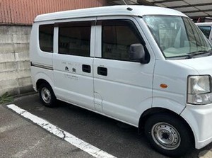 アクセス抜群で働きやすい！ シフト融通ばっちりで家庭との 両立もラクラク♪ お気軽にご相談ください！柔軟対応！