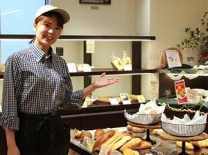 どの店舗も駅から5分以内！
出勤のしやすさもポイントです♪
丸井今井店と東急百貨店は駅直結なので雨に濡れずに出社できます！