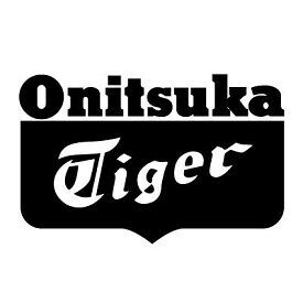 ﾟ*｡☆ NEWスタッフ募集 ☆。*ﾟ
スニーカーやファッションアパレル人気のお店♪
20～30代スタッフ活躍中