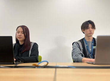 働きやすい環境をご用意！ 車通勤OK！髪型・髪色・ピアス・ネイル自由♪
未経験でもガッツリ稼げるお仕事◎