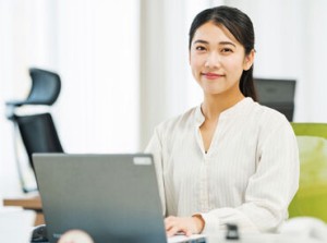 「子供の塾の費用を稼ぎたい」
「でもいきなり正社員復帰は難しいかも...」
そんな方に丁度いいお仕事です♪
※画像はイメージ