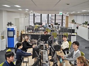 20代～40代の女性がメインで活躍中!!
主婦さんもご家庭と両立しやすいそうに
在宅勤務制度あり★