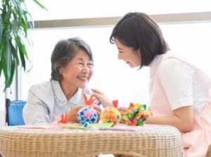 ＼20～60代のスタッフが活躍中／
「生涯活かせるスキルが欲しい」
そんな方にオススメです◎