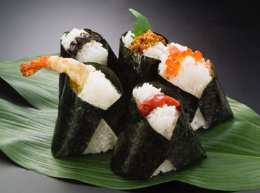 SNSで大人気の「おにぎり仁多屋」

▼働きやすさバツグン！
＊扶養内勤務OK
＊シフトの相談OK
温かい職場なのでスグに馴染めます