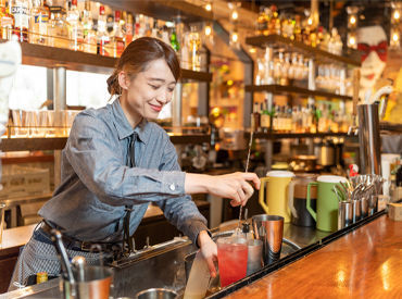 お料理は、こだわりのパンを使ったサンドウィッチ、
ジューシーに揚げたフライドチキンなどなどワクワクが止まらない