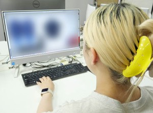髪・服・ピアス・ネイル…ALL自由
オシャレを楽しみながら働けますよ♪
西大橋駅徒歩4分で通いやすさもバツグン!!
