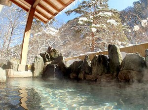 ＼* アナタらしく働ける！ *／
幅広い年代のスタッフが活躍★
だからこそ、「スタッフの働きやすさ」を大切にしています