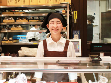 「まごころ」こめて握ってます！
働くなら楽しく、元気に☆*
スタッフ同士仲もよく居心地もバツグンですよ♪♪