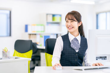 残業はほとんどなく、家庭との両立がしやすい♪
車・自転車通勤OKなので、お子さんのお迎えに合わせて退勤も◎
※画��像はイメージ