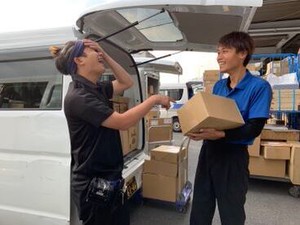 難しい作業はナシ！
荷物を積む⇒届ける　だけ★
慣れたらサクサク進められますよ。
スタッフのほとんどが未経験スタートです！