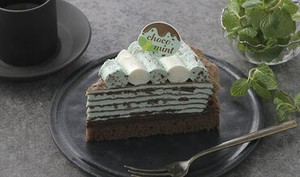＼"スイーツ好き"にはたまらない特典／
季節のフルーツを使ったケーキ、
大人気のシュークリームを割引でお得にget★